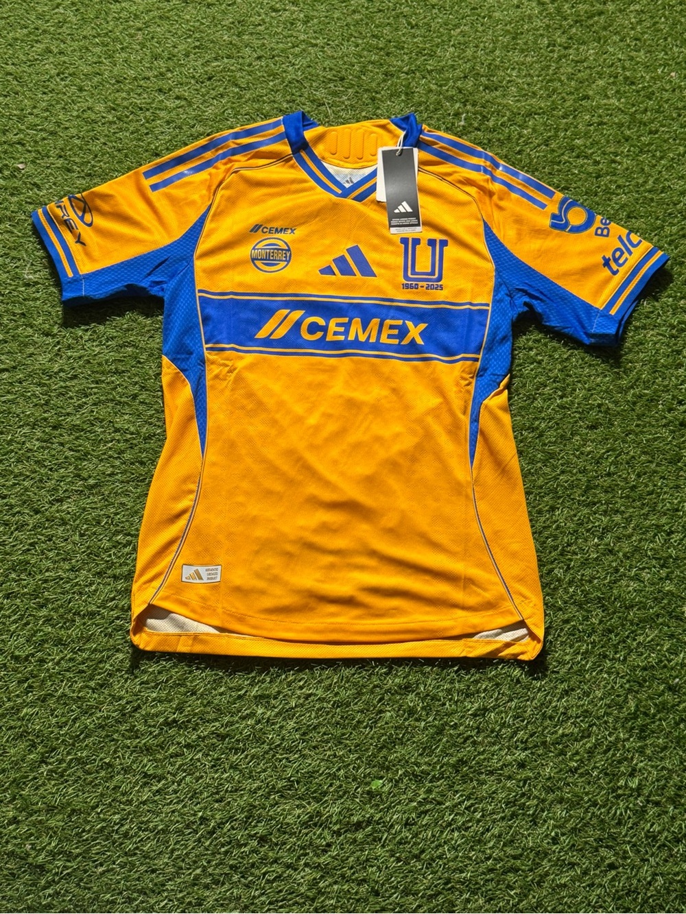 Tigeres UNAL 25/26 Home Jersey Men’s S NWT Player Version
